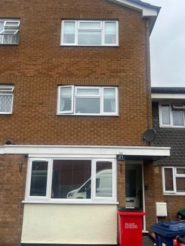 Hendren Close, Greenford UB6