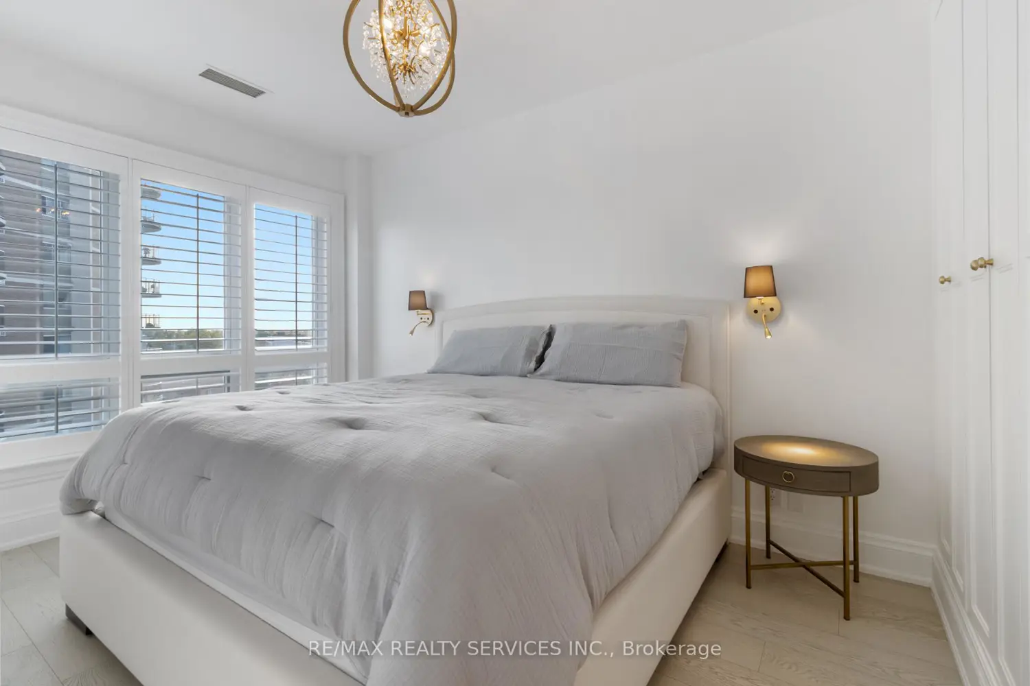 Additional image 7 of 111 Forsythe Street 1003