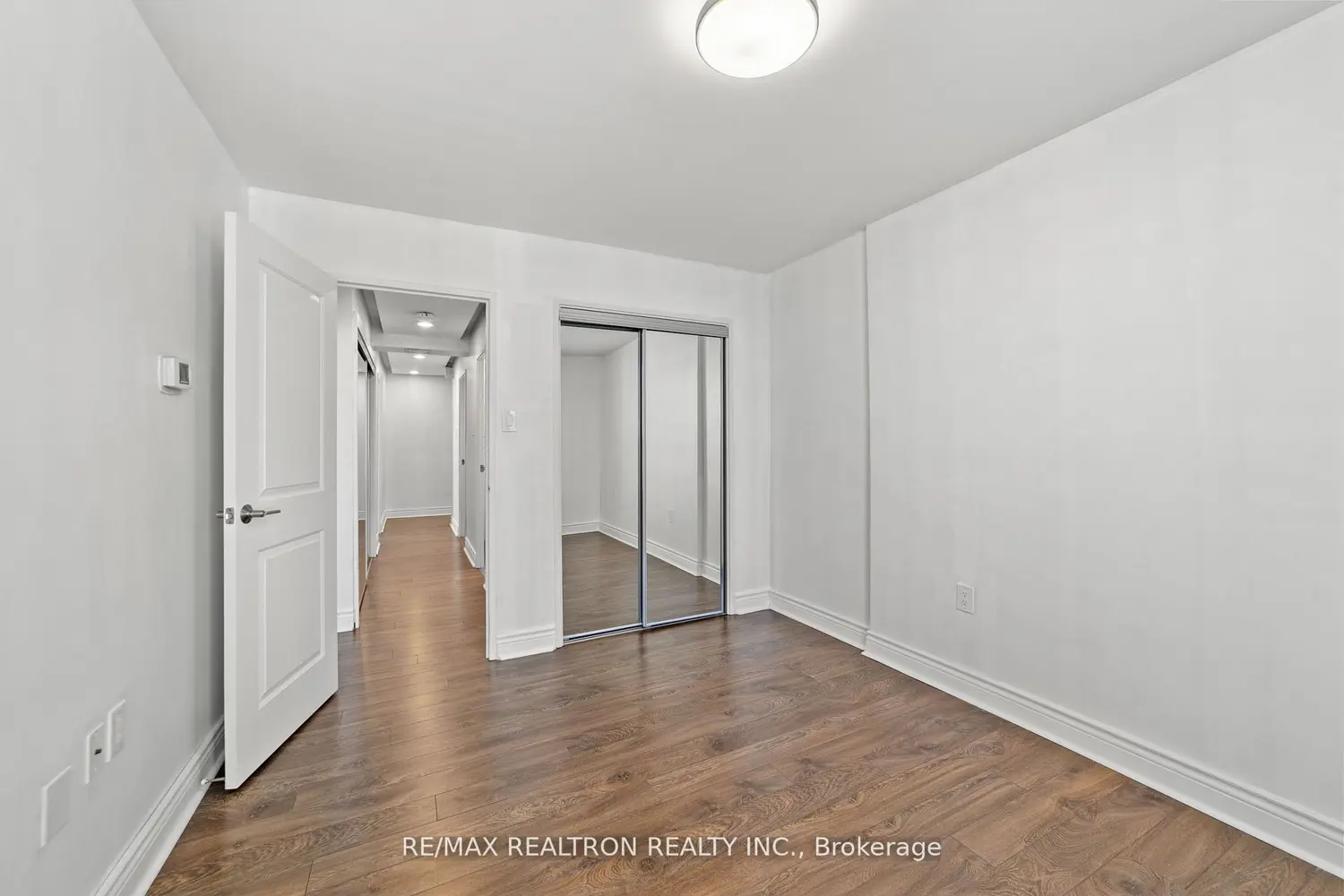 Additional image 11 of 130 Neptune Drive 702