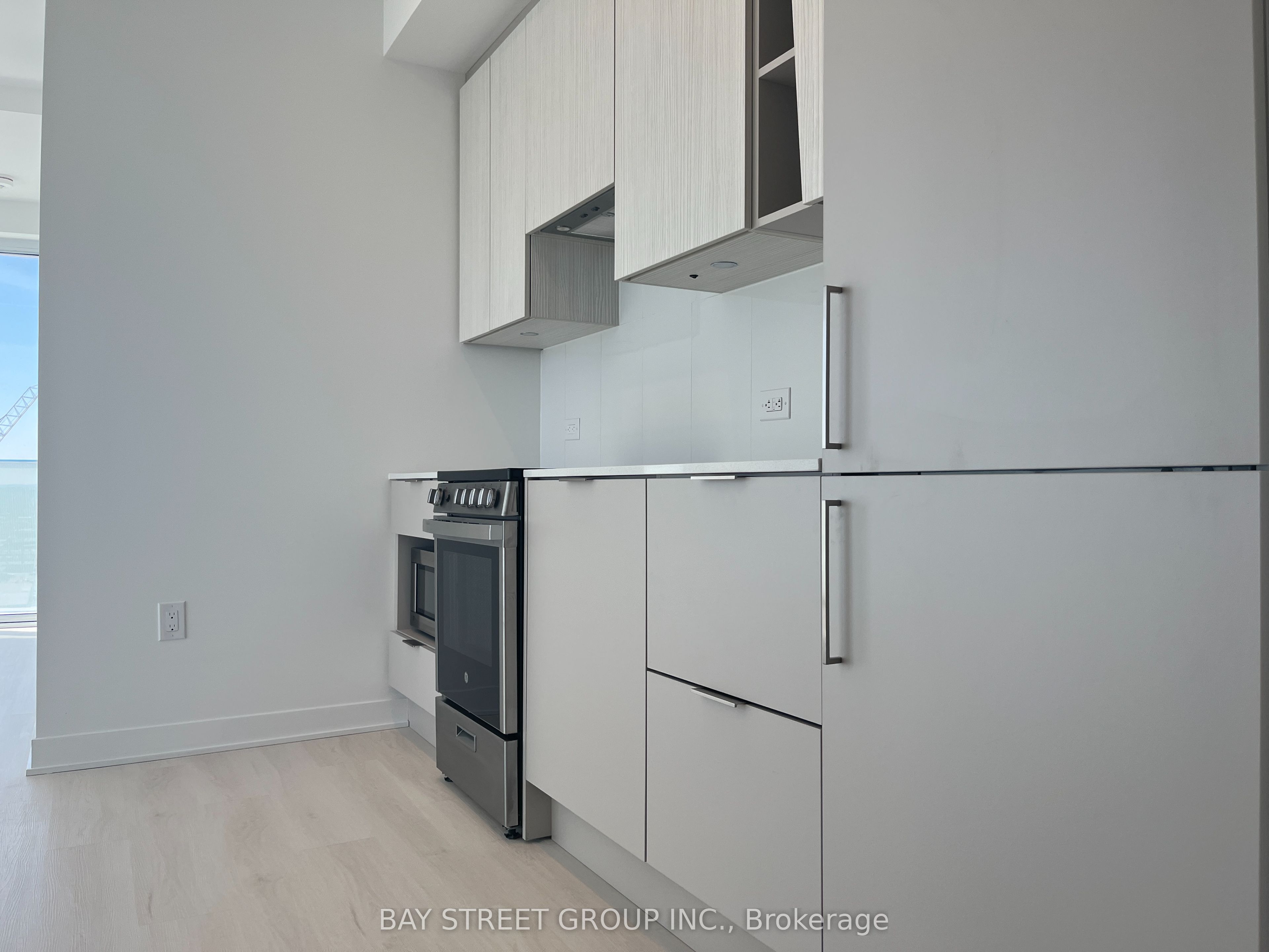 Additional image 5 of 2204-3900 Confederation Parkway, Mississauga, ON, L5B 0M3