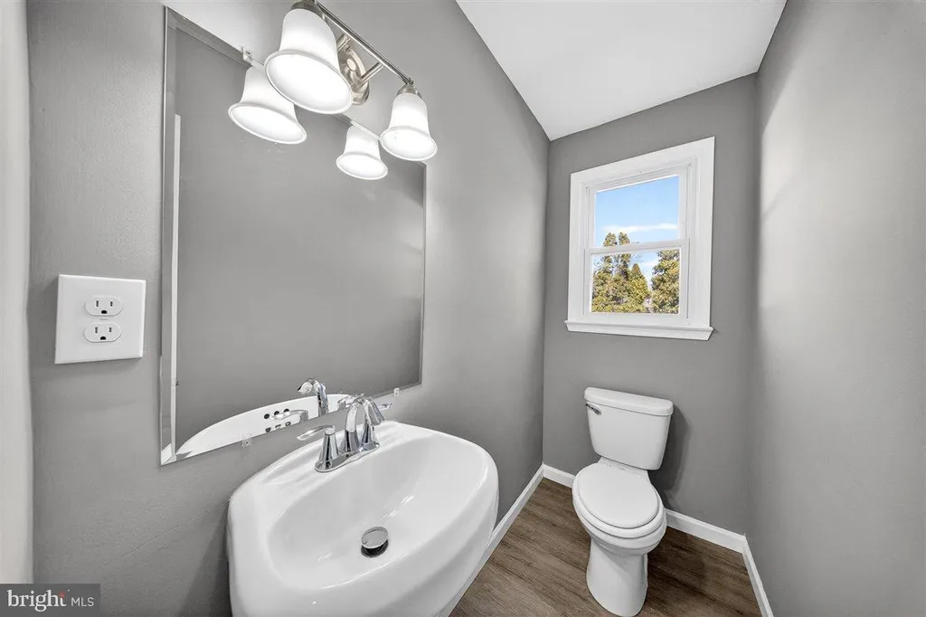 Additional image 14 of 76 Springlake Dr, Newark, DE 19711