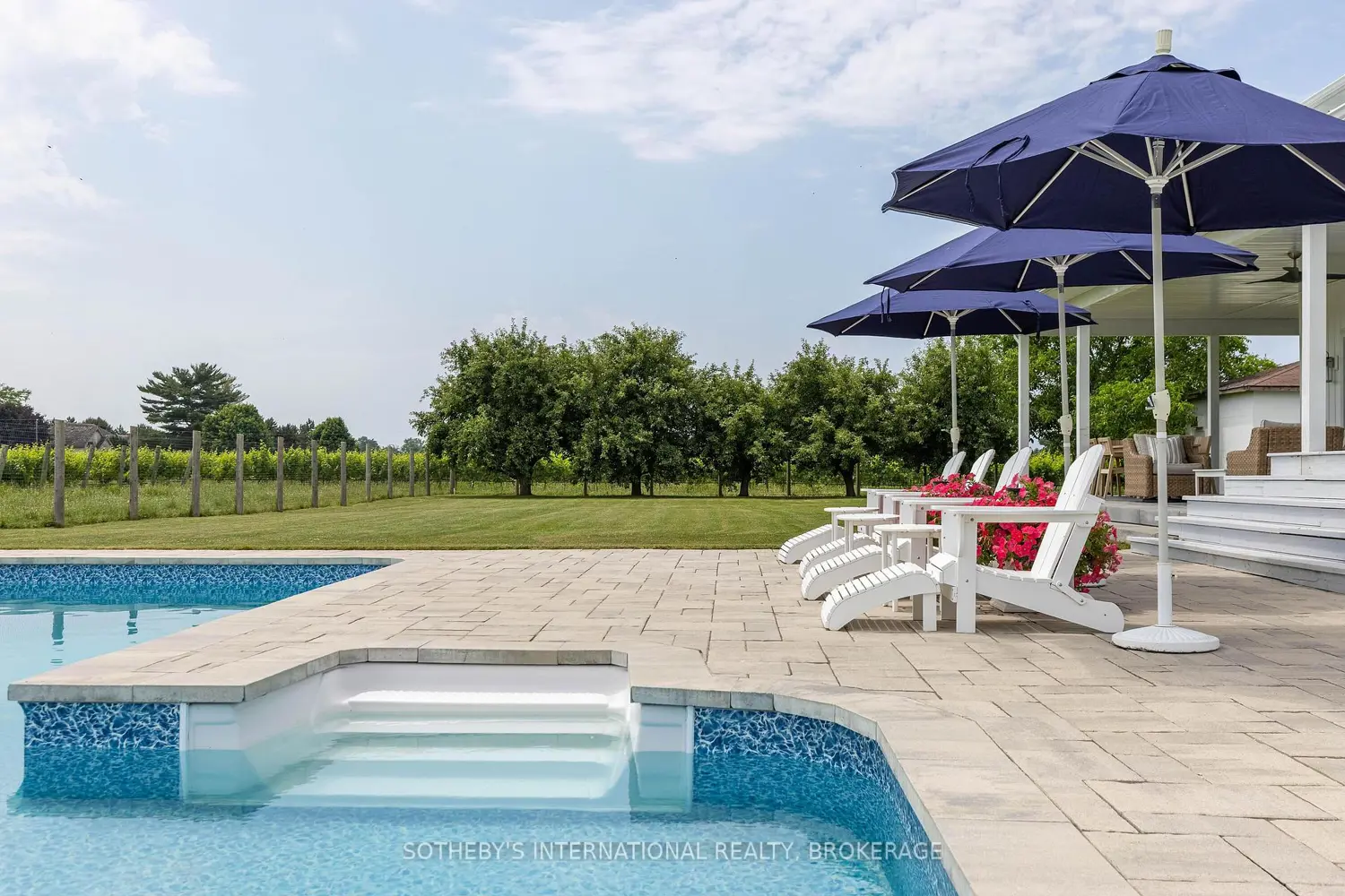 Additional image 16 of 1219 Lakeshore Road