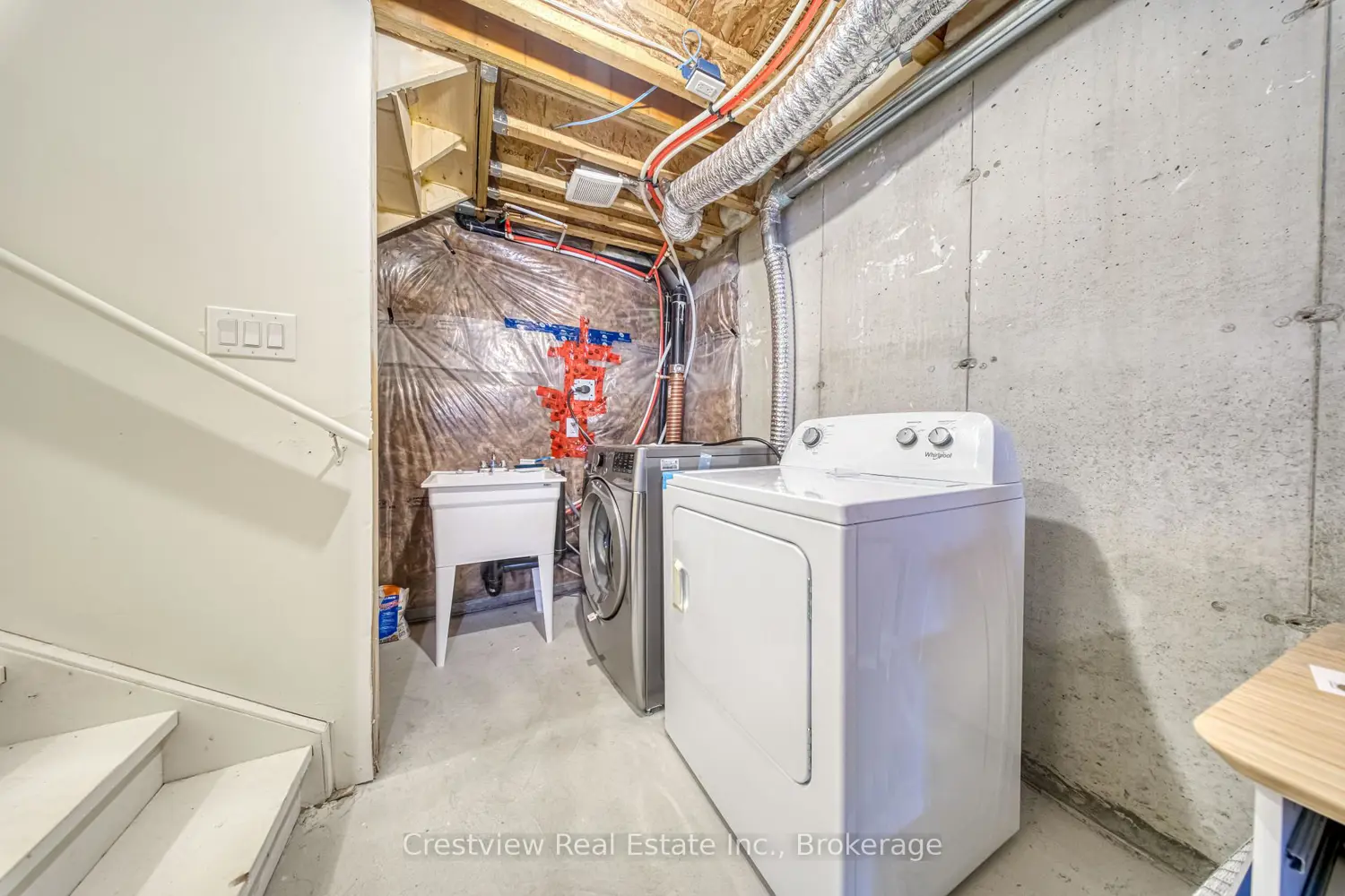 Additional image 14 of 84 Stauffer Crescent