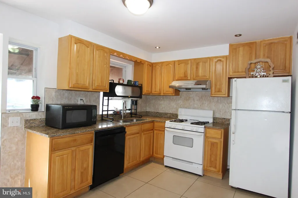 Additional image 3 of 1535 K Street SE, Washington, DC 20003