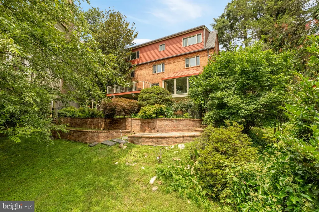 Additional image 71 of 3111 Chain Bridge Road NW, Washington, DC 20016