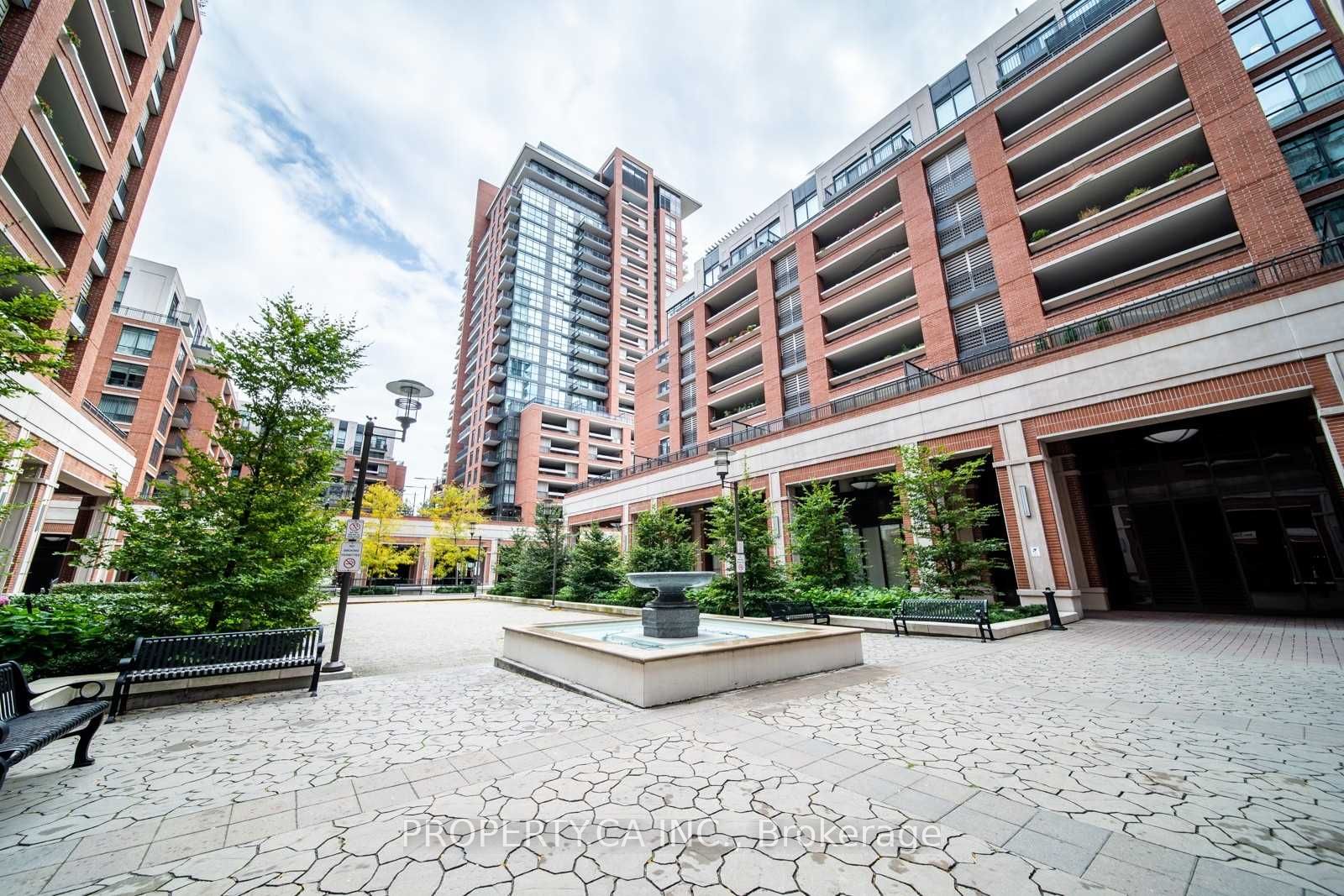 2802-830 Lawrence Avenue W, Toronto, ON, M6A 1C3