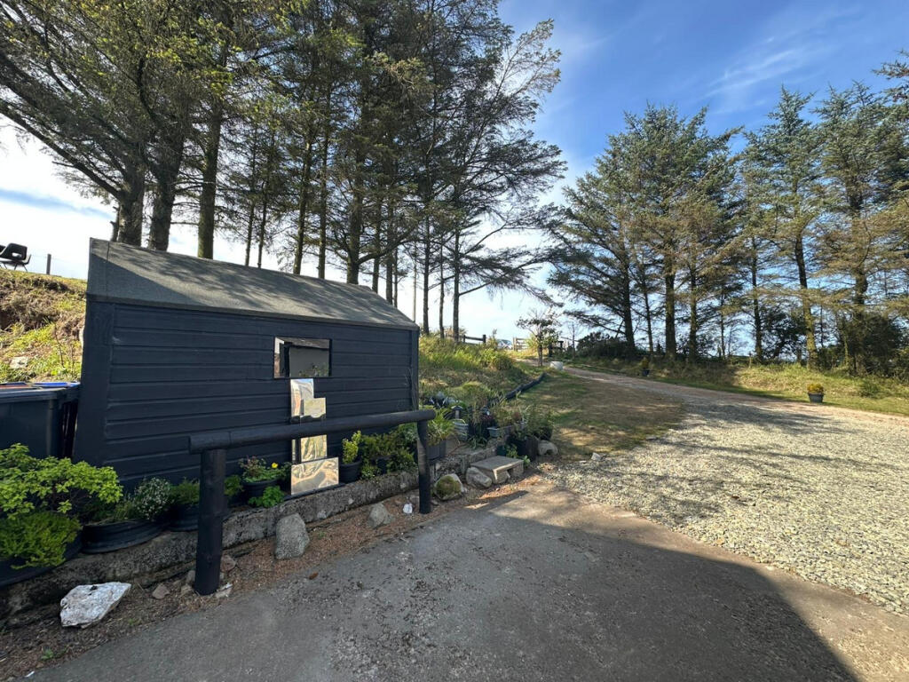 Additional image 31 of Cross Slacks, Banff, AB45