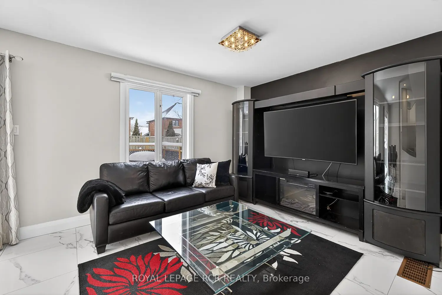 Additional image 4 of 57 Bolster Lane