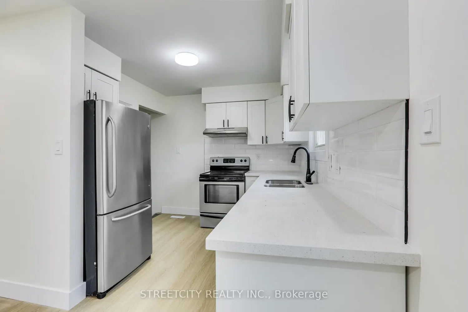 Additional image 9 of 25 Augusta Crescent