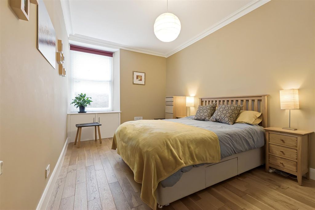 Additional image 8 of 3 bed flat for saleFlat 1, 32 King Street, Perth PH2