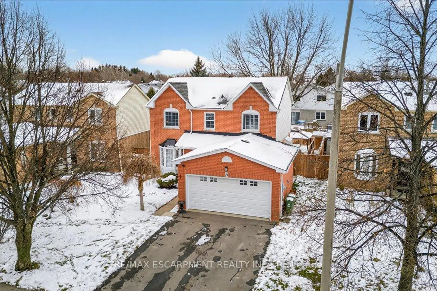 Additional image 2 of 71 Royaledge Way