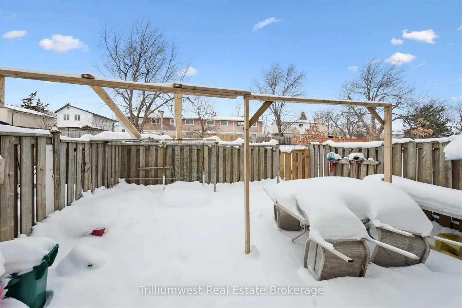 Additional image 20 of 900 Central Park Drive 49