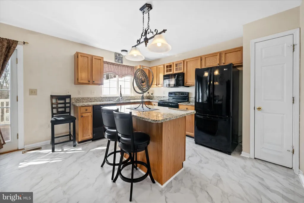 Additional image 11 of 44 Denny Circle, Newark, DE 19702