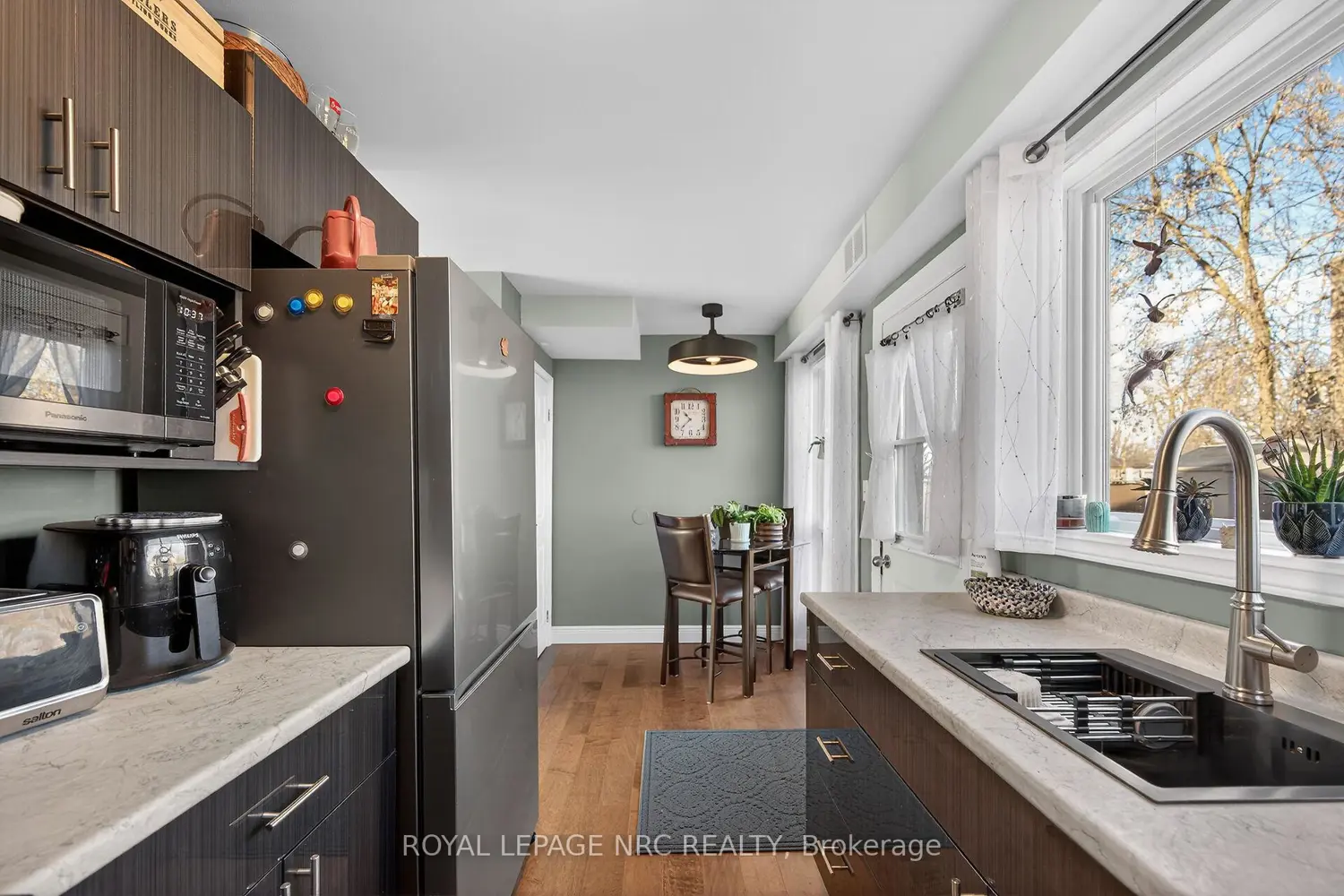 Additional image 5 of 527 Main Street