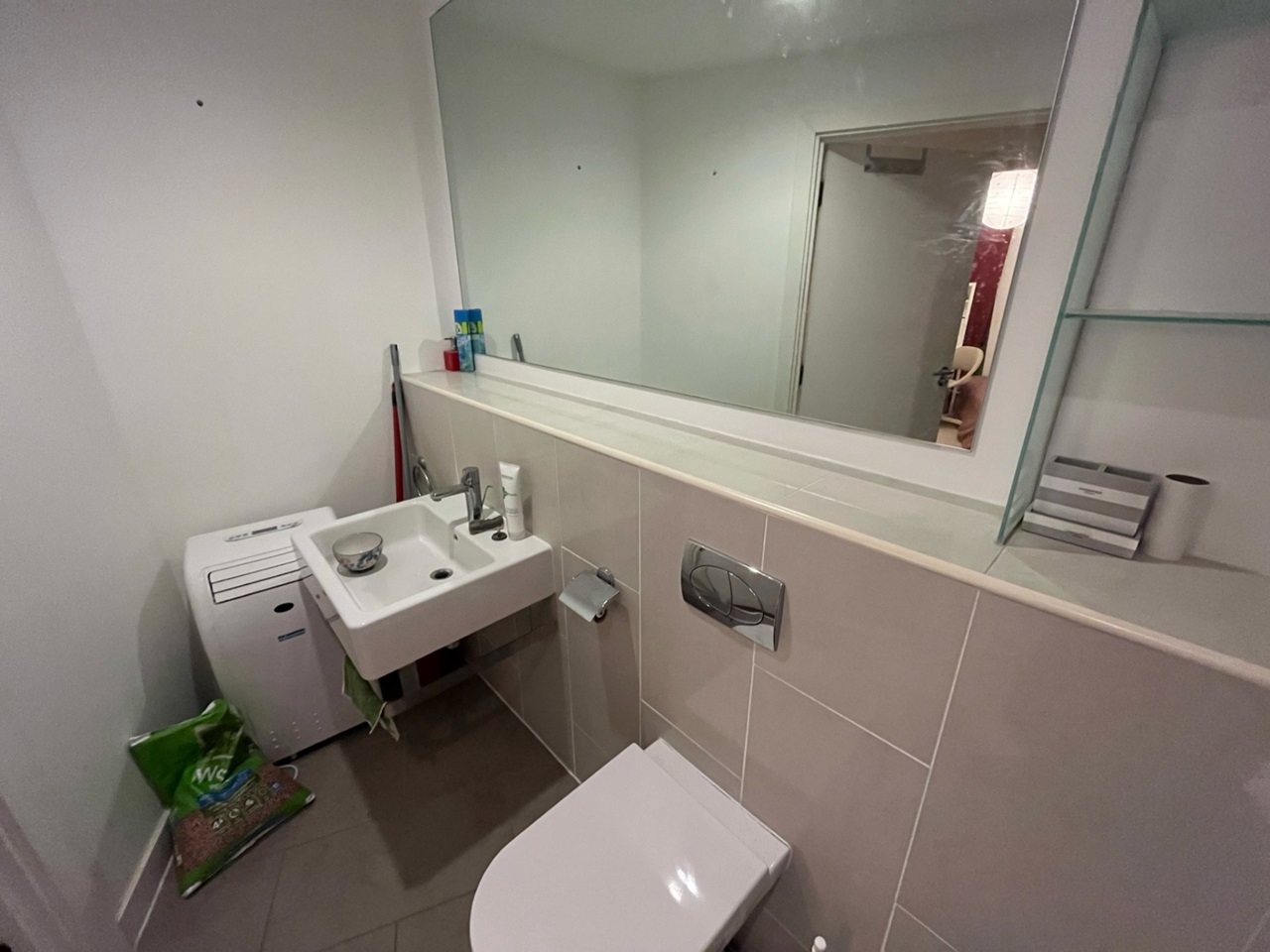 Additional image 11 of 3 Bed Flat, Islington Wharf, M4, N1 7GU