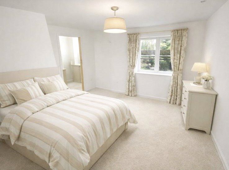 Additional image 5 of 4 bed semi-detached house for saleLyn Gar Llwynhendy Road, Llwynhendy, Llanelli SA14