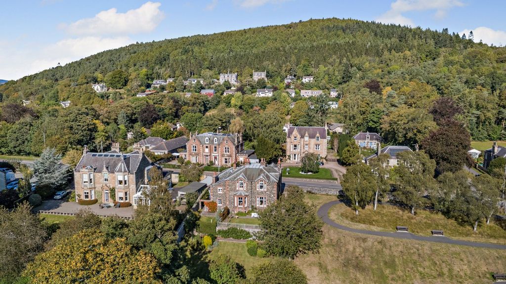 Additional image 31 of 7 bed detached house for saleWhitestone House, Innerleithen Road, Peebles, Scottish Borders EH45