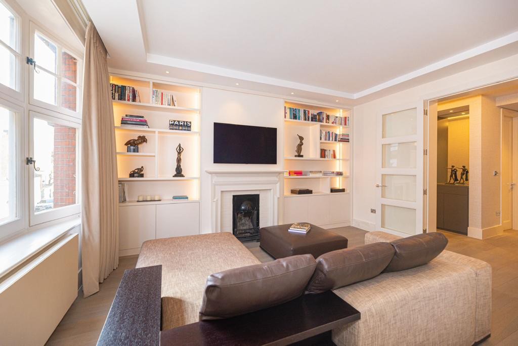 Additional image 4 of 3 Bed Flat, Hamston House, W8, N1 7GU