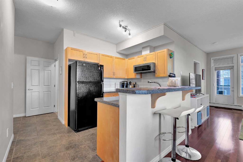 Additional image 5 of 207-5720 2 Street SW, Calgary, AB, T2H 3B3