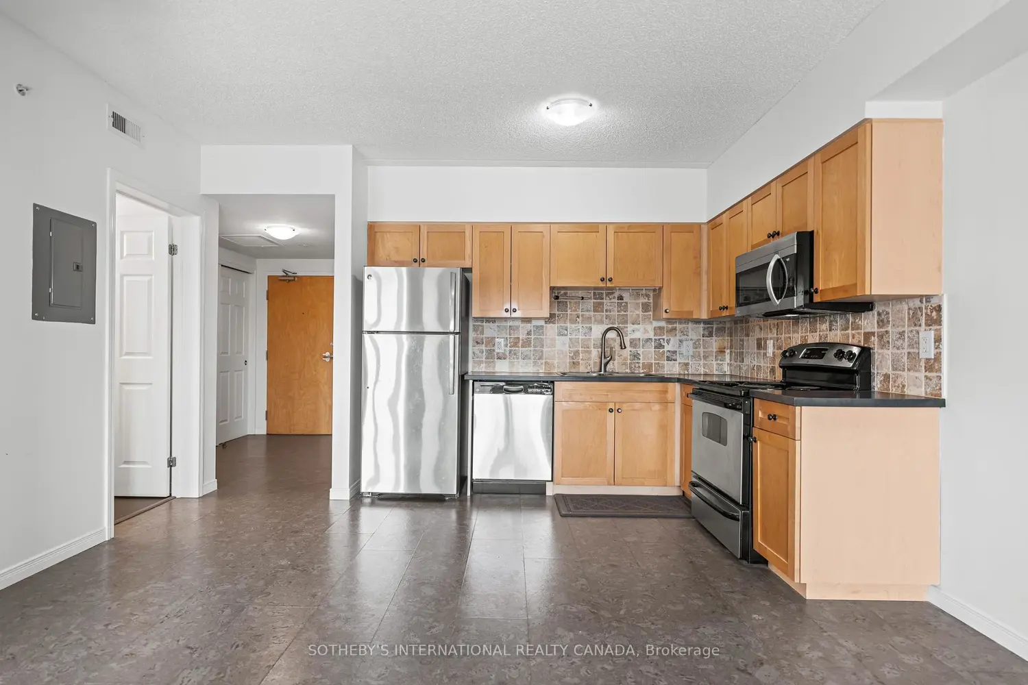 Additional image 9 of 155 Water Street 409