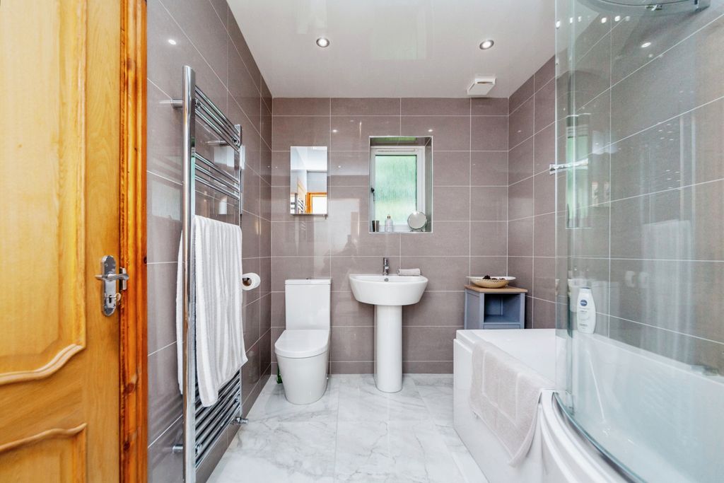 Additional image 12 of 6 bed detached house for saleWesley Place, Mold CH7