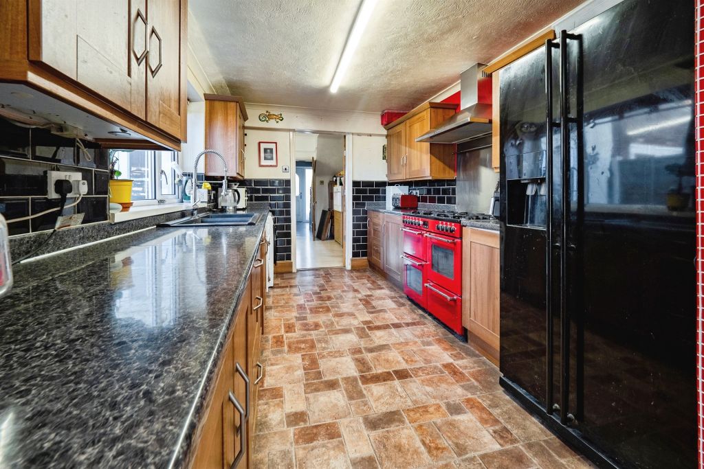 Additional image 5 of 3 bed terraced house for saleGraham Avenue, Hull HU4