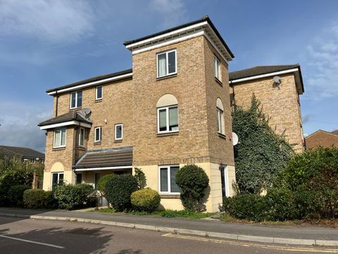 Quarles Park Road, Chadwell Heath RM6, New home
