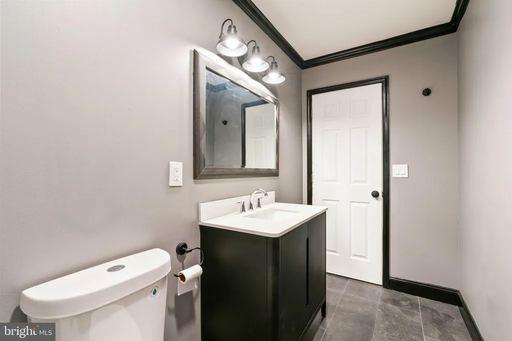 Additional image 7 of 920 E Division Street, Dover, DE 19901