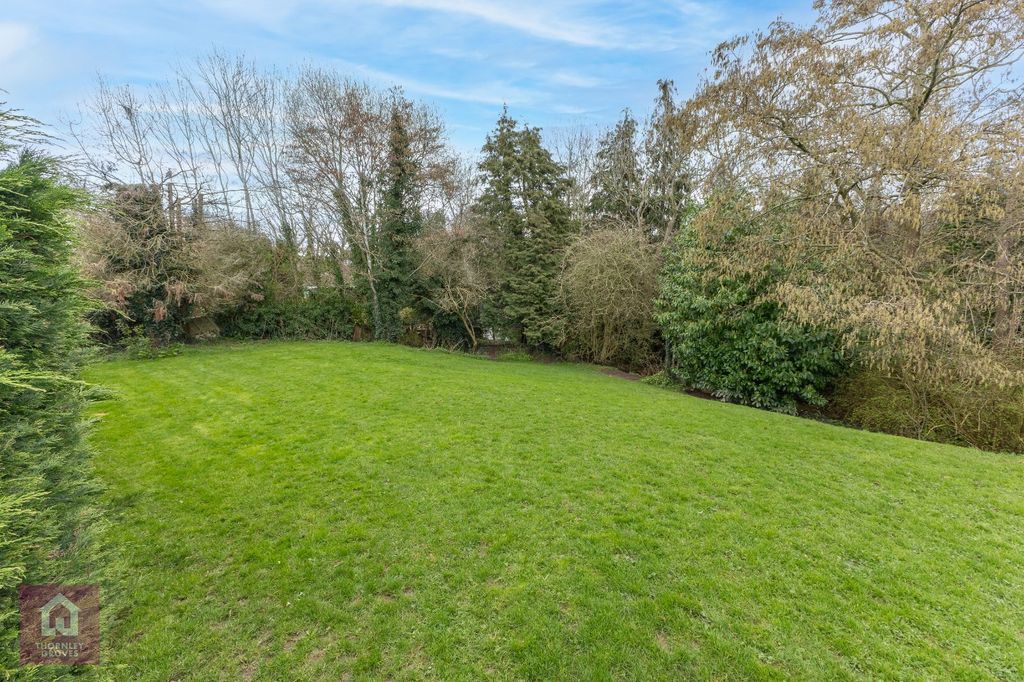 Additional image 38 of 6 bed detached house for saleMilldown Court, Connah's Quay, Deeside, Flintshire CH5