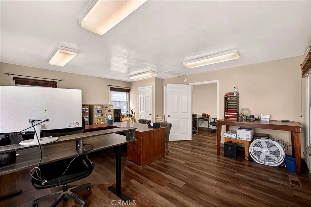 Additional image 4 of 3 Williamsburg Ln, Chico, CA 95926