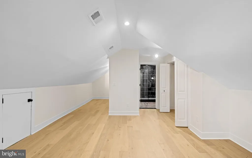 Additional image 33 of 713 Croissant Place SE, Washington, DC 20019