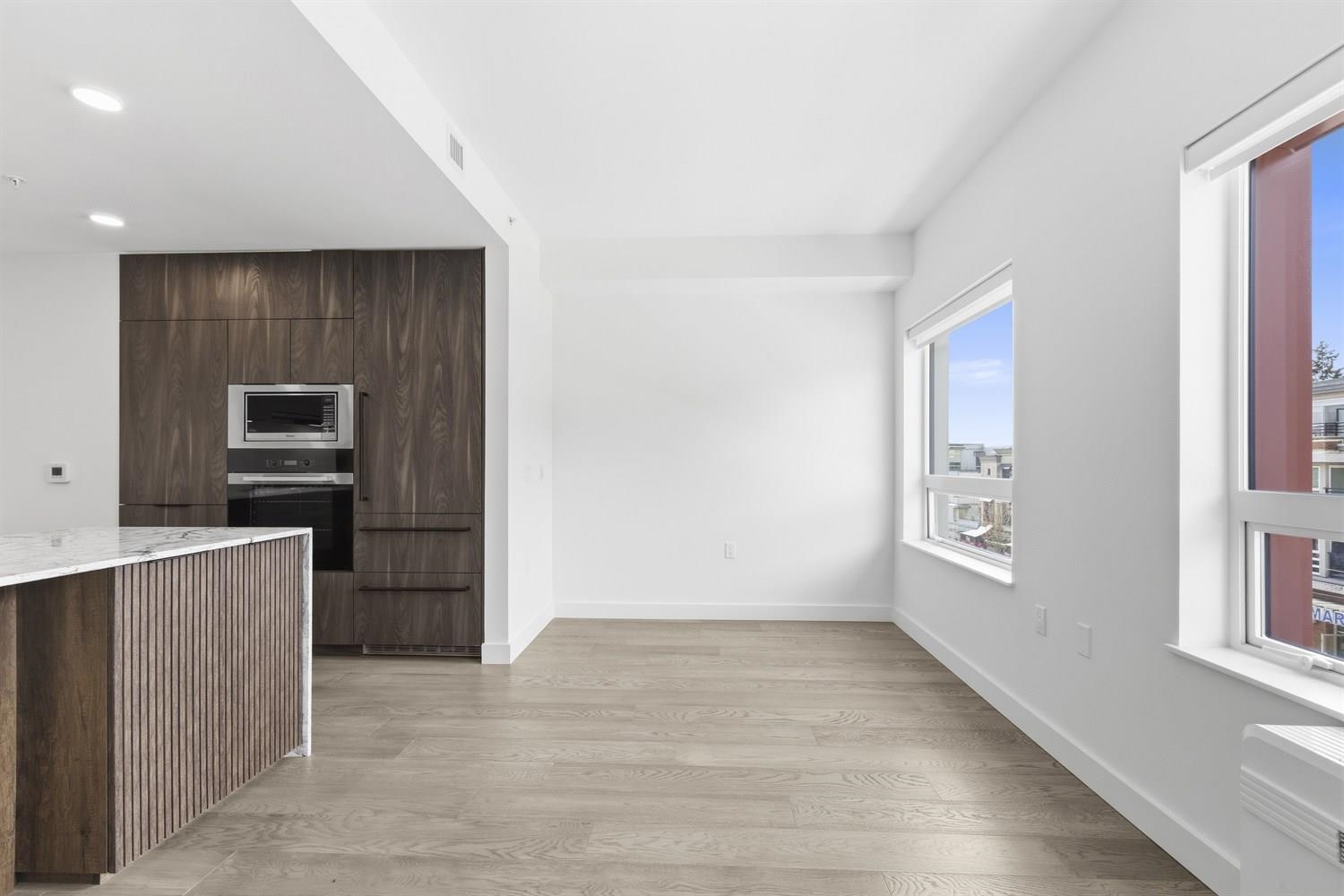 305-3590 39th Avenue W, Vancouver, BC, V6N 3A5