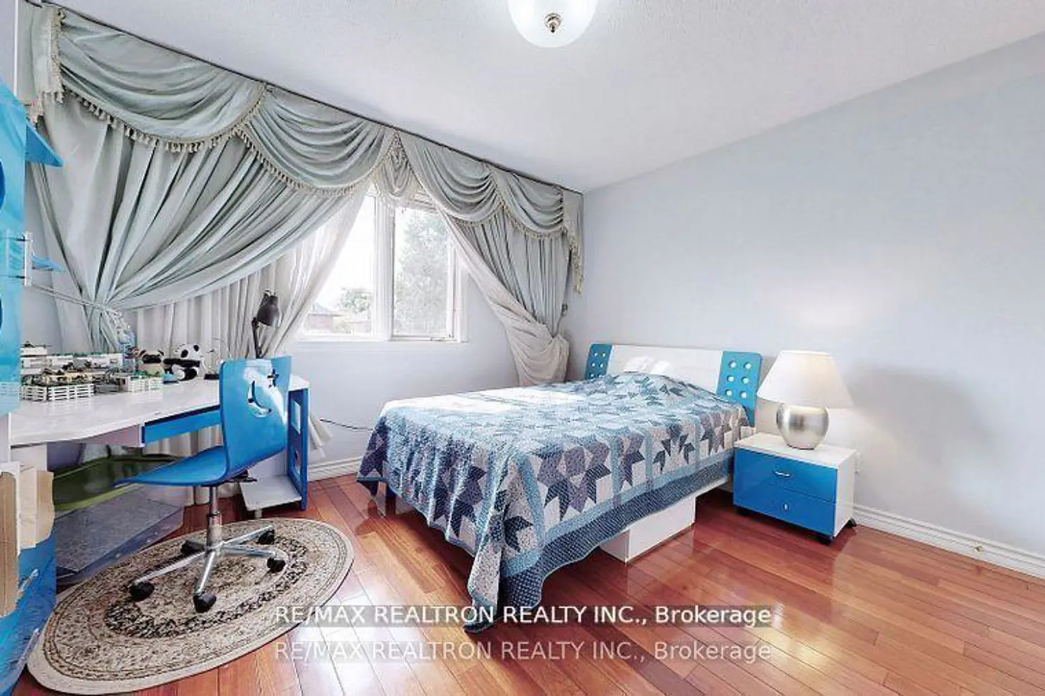 Additional image 10 of 72 Spanhouse Crescent