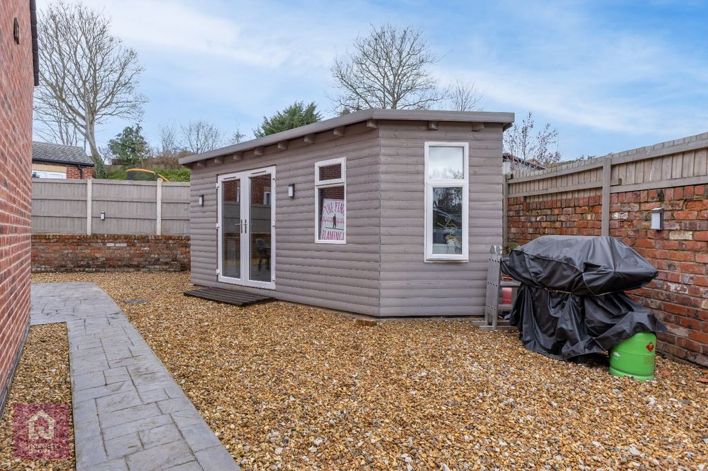 Additional image 34 of 6 bed detached house for saleMilldown Court, Connah's Quay, Deeside, Flintshire CH5