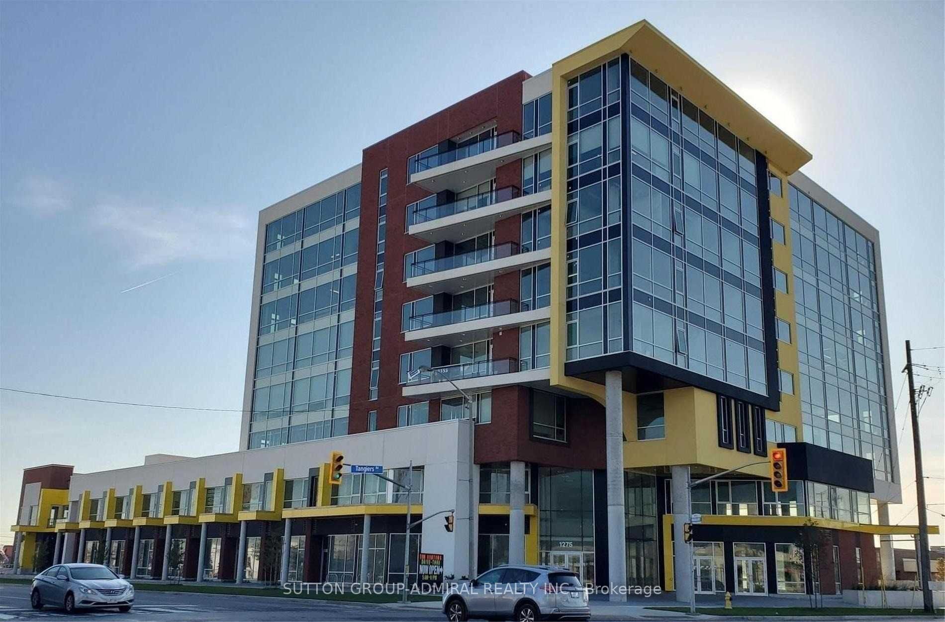 701-1275 Finch Avenue W, Toronto, ON, M3J 2B1