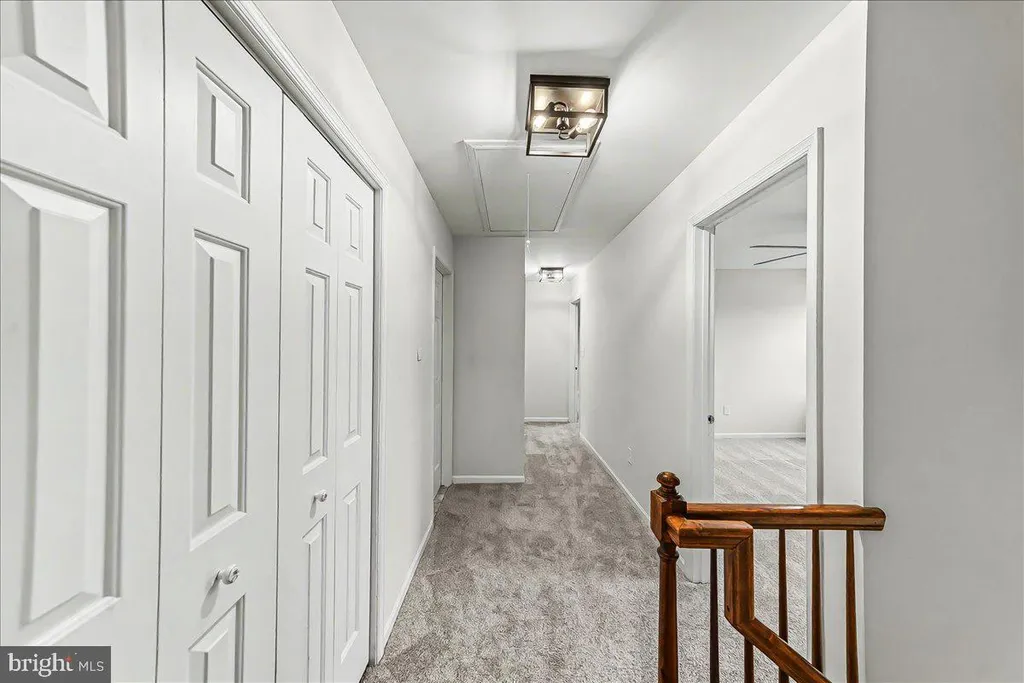 Additional image 19 of 10 Old Stable Lane, Newark, DE 19711