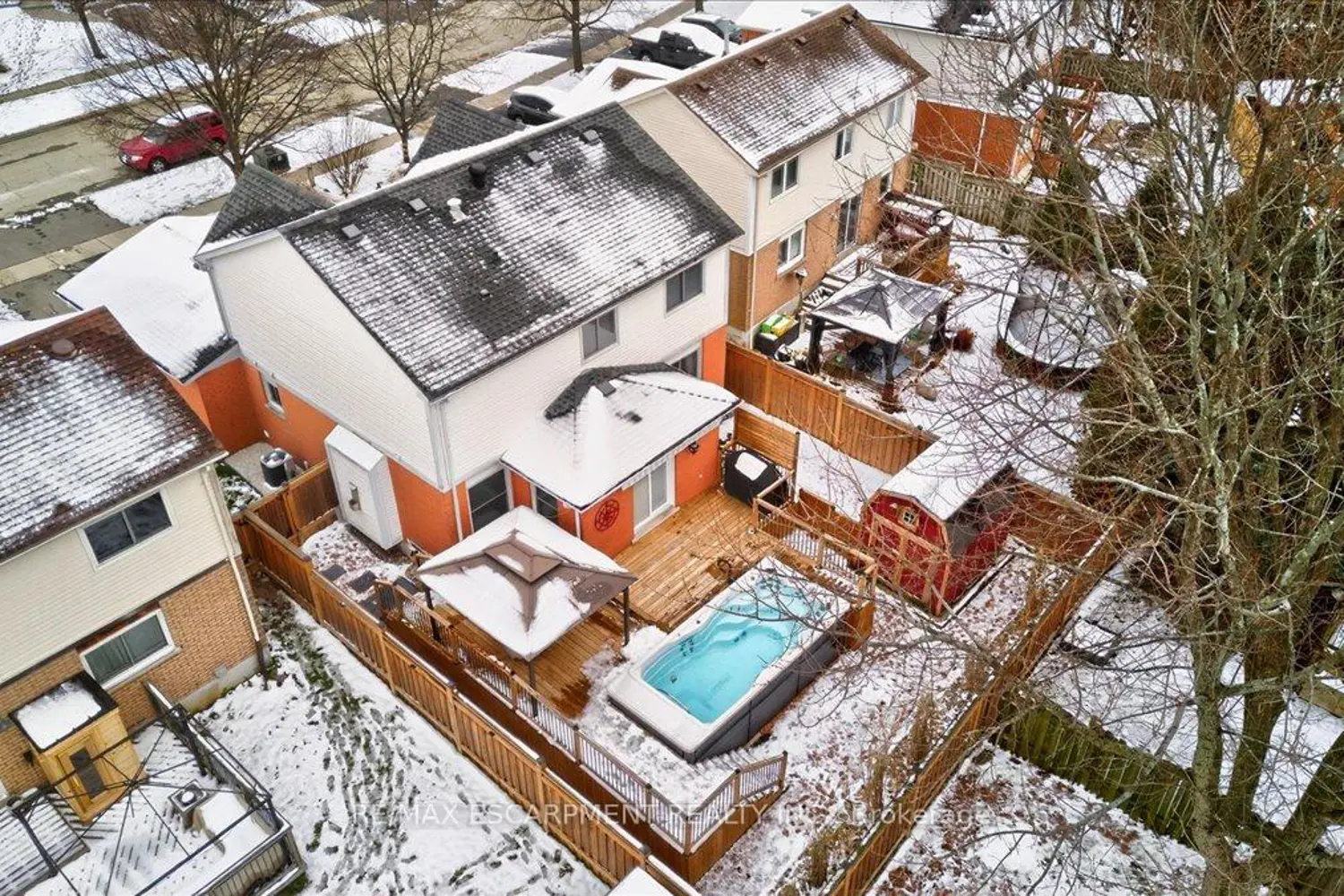 Additional image 4 of 71 Royaledge Way