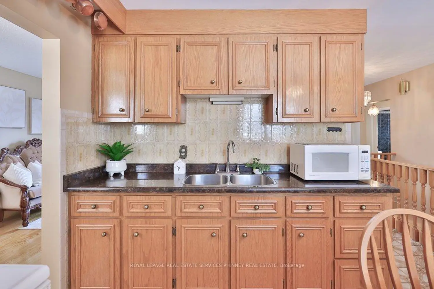 Additional image 6 of 7 Roseglen Crescent