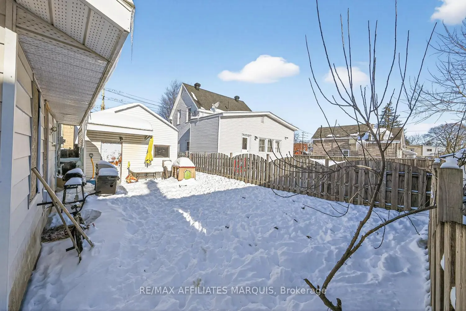 Additional image 18 of 17 Mcgill Street