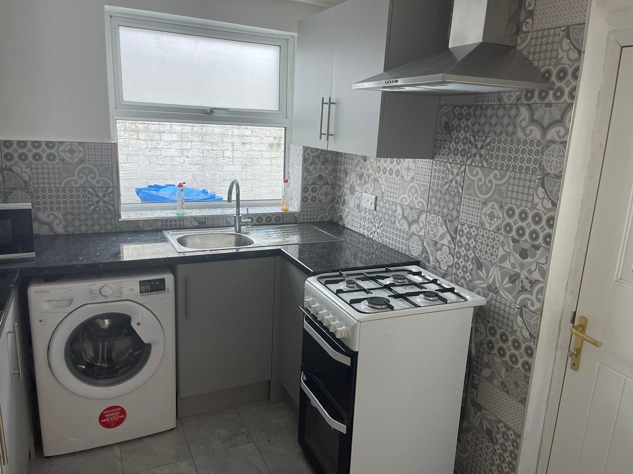 Additional image 15 of 5 Bed End Terrace, Salford, M6, N1 7GU