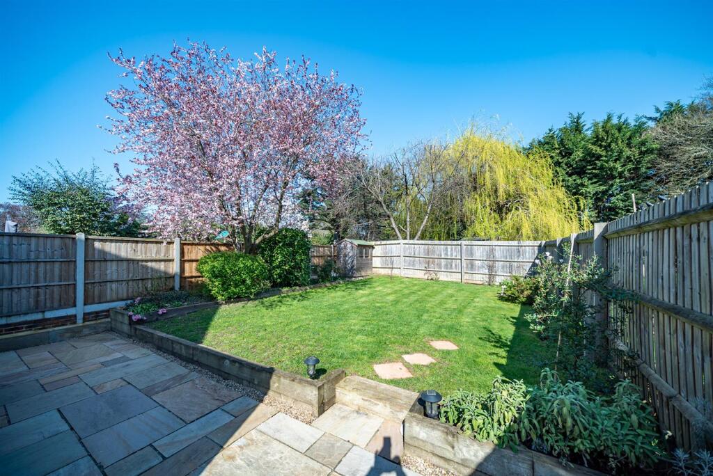 Additional image 4 of Laburnum Grove, St. Albans