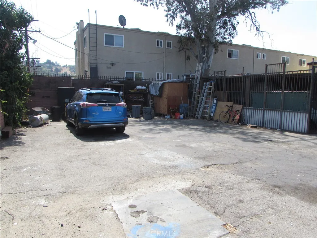 Additional image 38 of 3900 N Figueroa St, Los Angeles, CA 90065