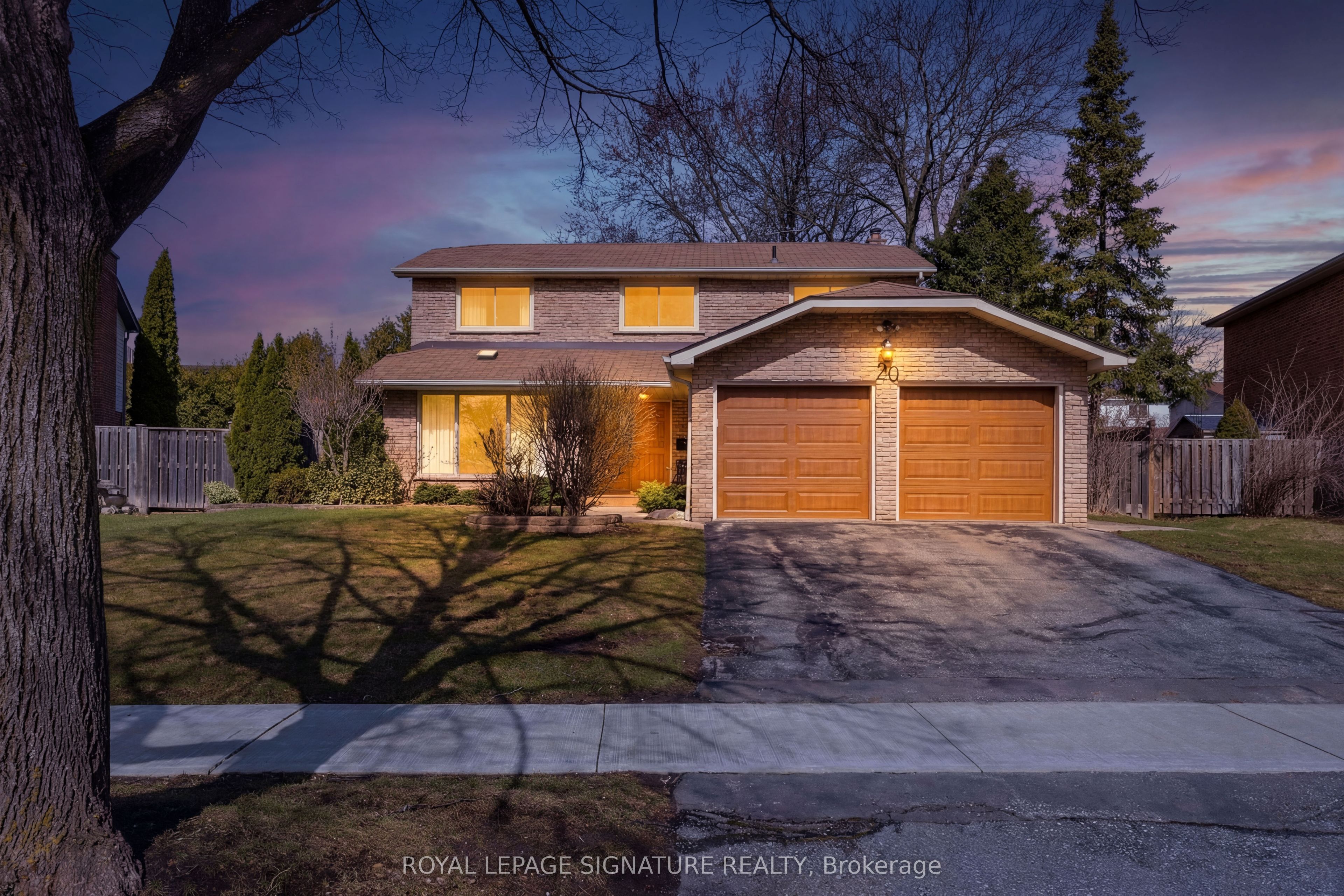 20 Inverary Crescent, Toronto, ON, M1T 2W5