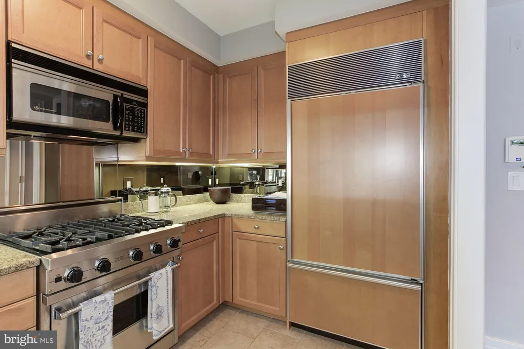 Additional image 11 of 1155 23rd Street NW Unit 8L, Washington, DC 20037
