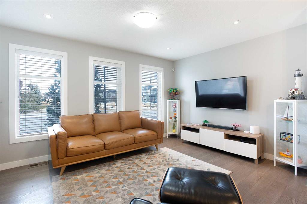 Additional image 3 of 4104 Windsong Boulevard SW, Airdrie, AB, T4B 4A2