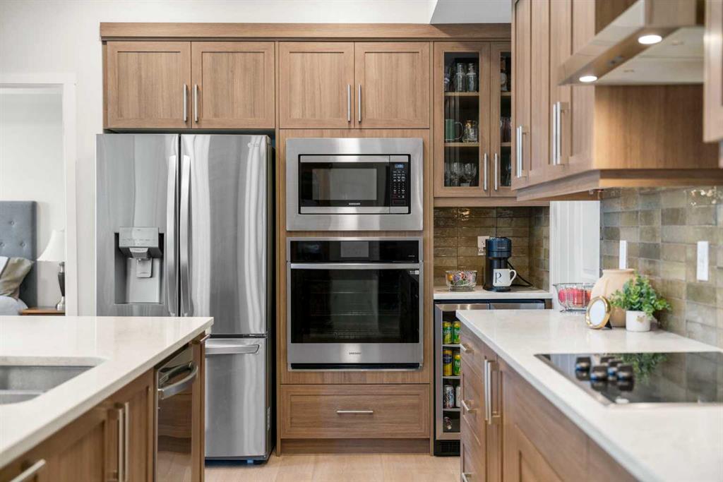 2208-33 Carringham Gate NW, Calgary, AB, T3P 2H6