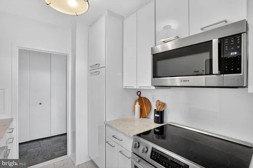 Additional image 18 of 4101 Cathedral Avenue NW Unit 1107, Washington, DC 20016