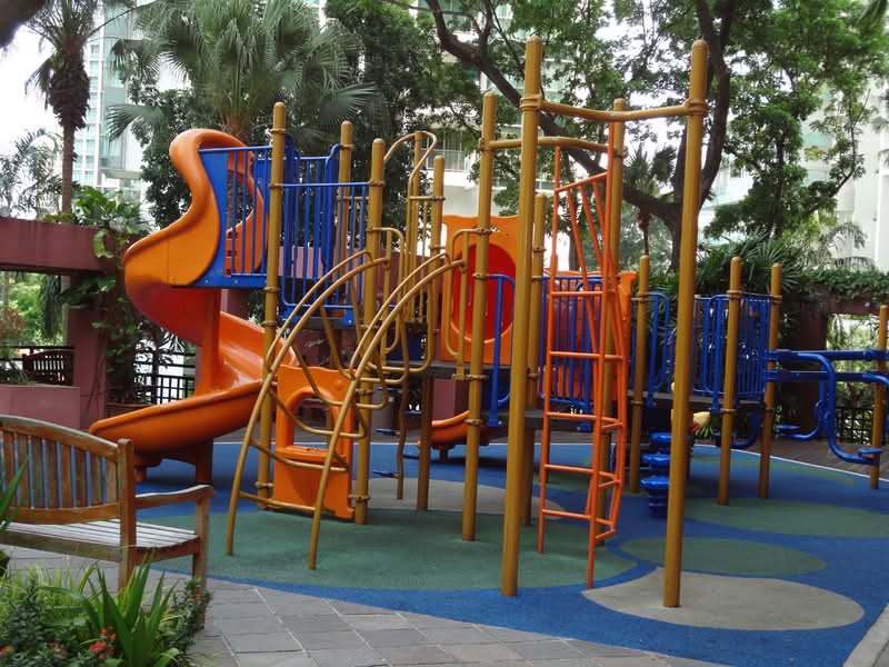 Additional image 21 of 25 Leonie Hill