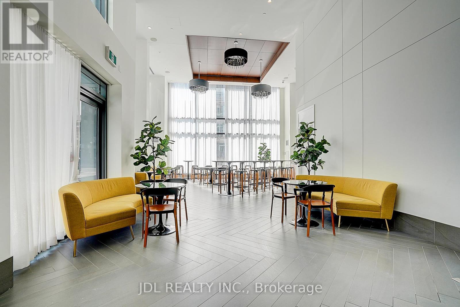 Additional image 3 of 10-38 Iannuzzi Street, Toronto, ON, M5V0S2