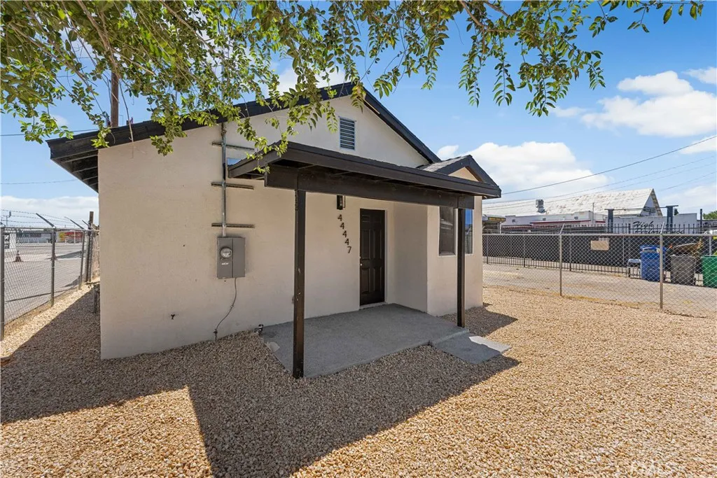 Additional image 107 of 44441 Sierra Highway, Lancaster, CA 93534